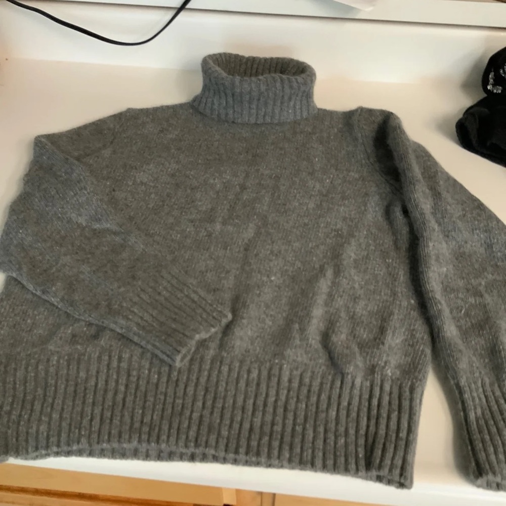 Old navy Lambs wool/ angora/cotton sweater